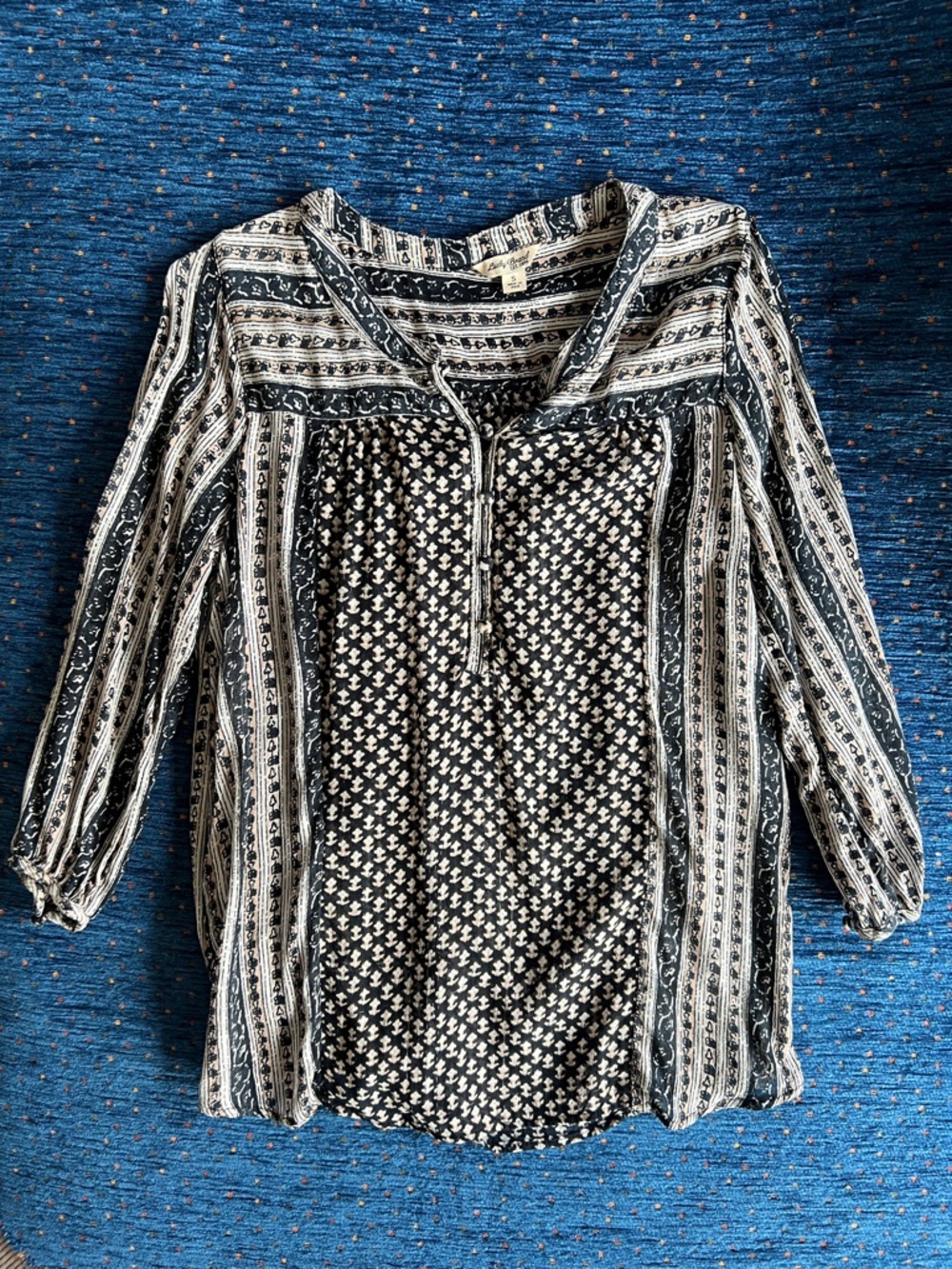 Lucky Brand navy, cream & White Printed Peasant Blouse, size small, semi-sheer